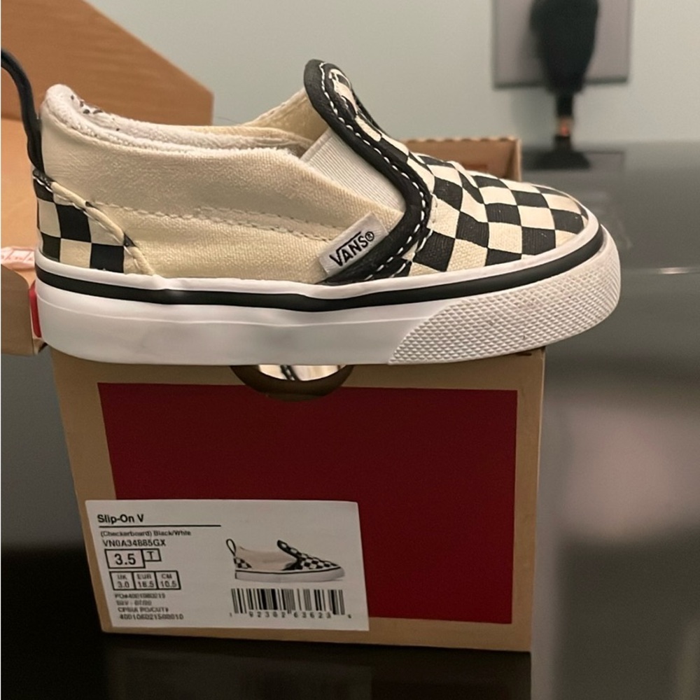 Vans Kids Classic Slip-On Sneakers - Black & White Checkerboard